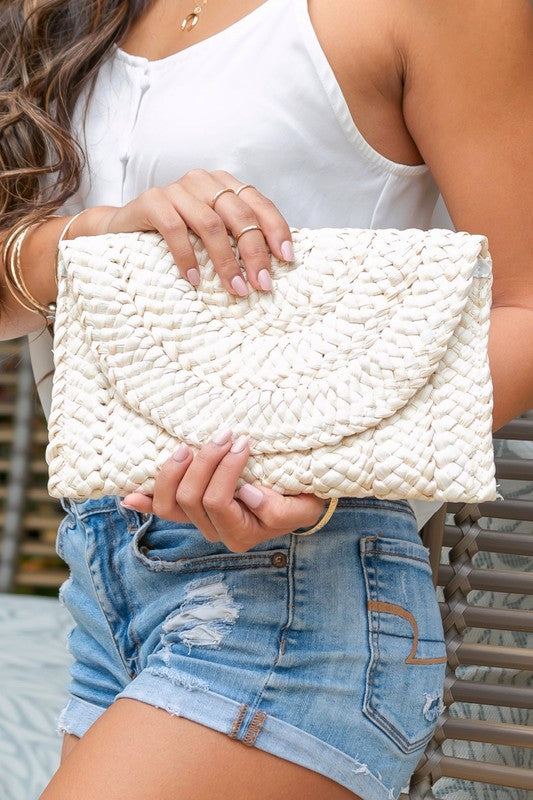 Vacay Vibes Fold Over Straw Clutch