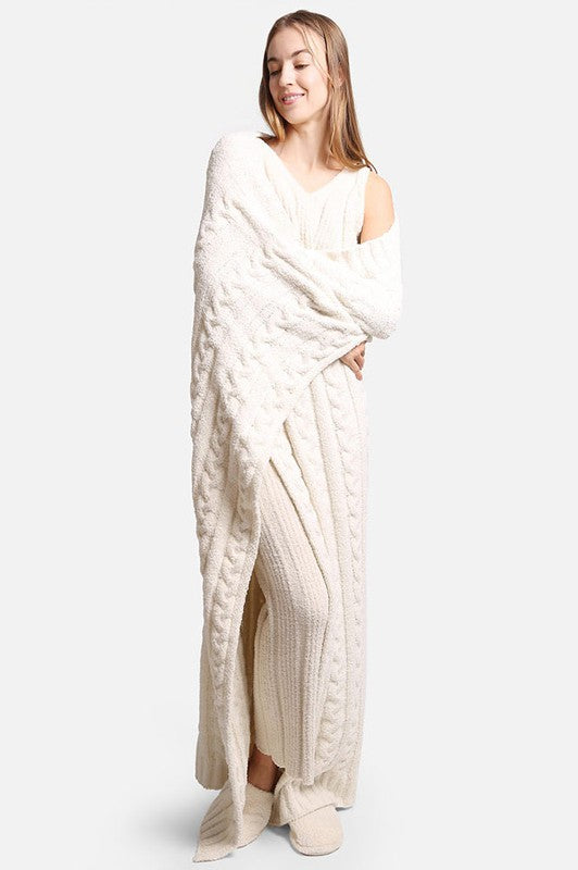 Cozy Haven Braided Cable Knit Blanket