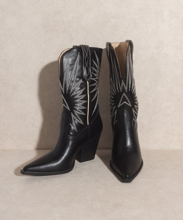 Emersyn Starburst Embroidered Western Boots