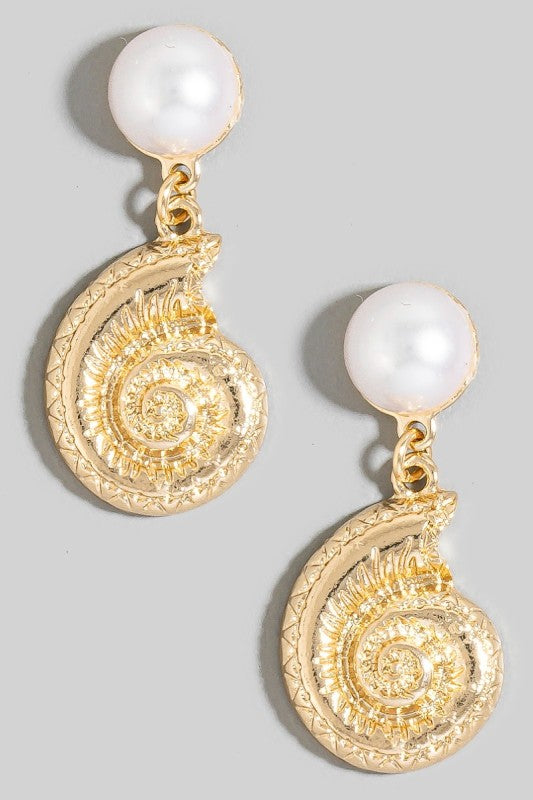 Sculted Medallion Pearl Drop Earrings