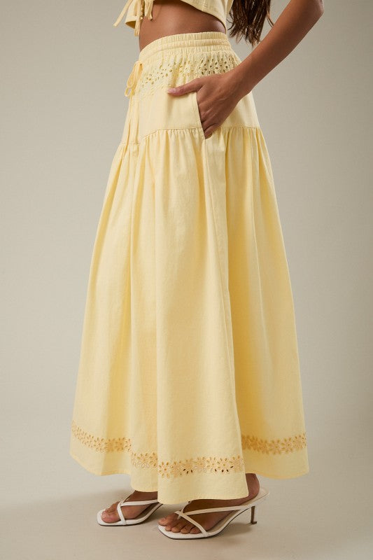 Corner Stand Lace Maxi Skirt