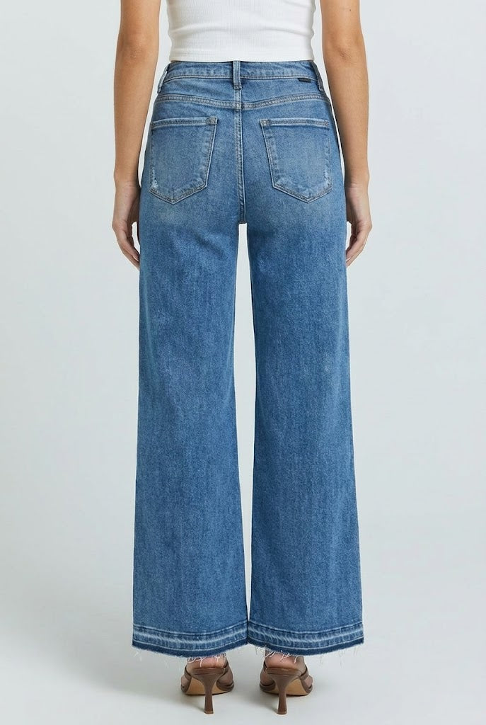 Straight Forward Wide Leg Jeans