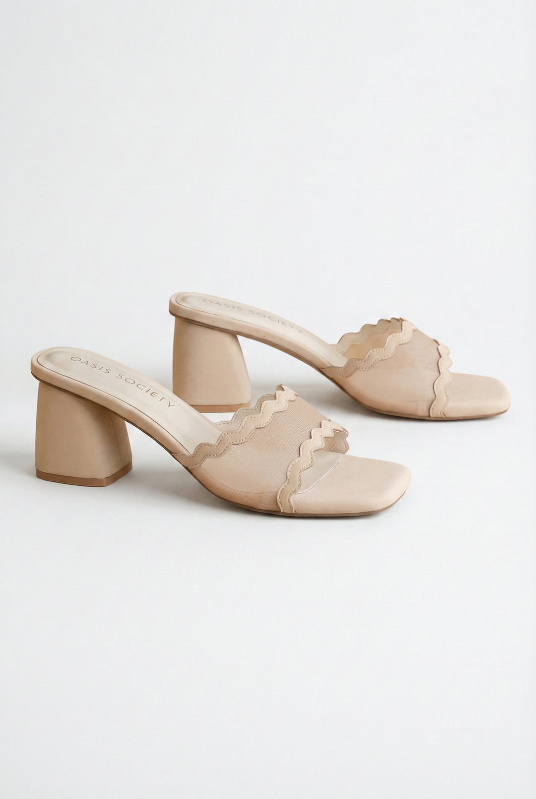 Celia Scallop Mesh Mules