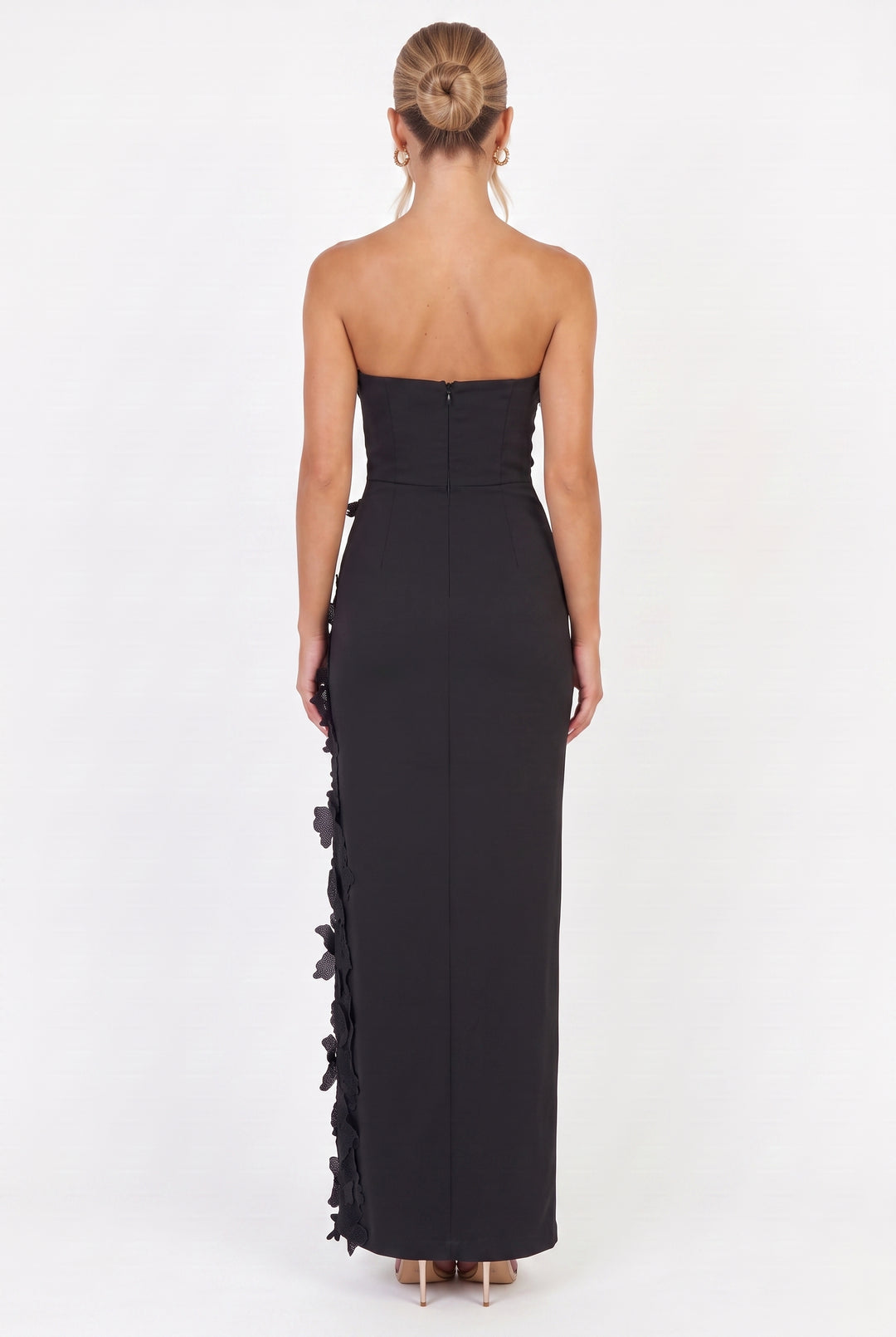 Éloise Floral Appliqué Column Maxi Dress