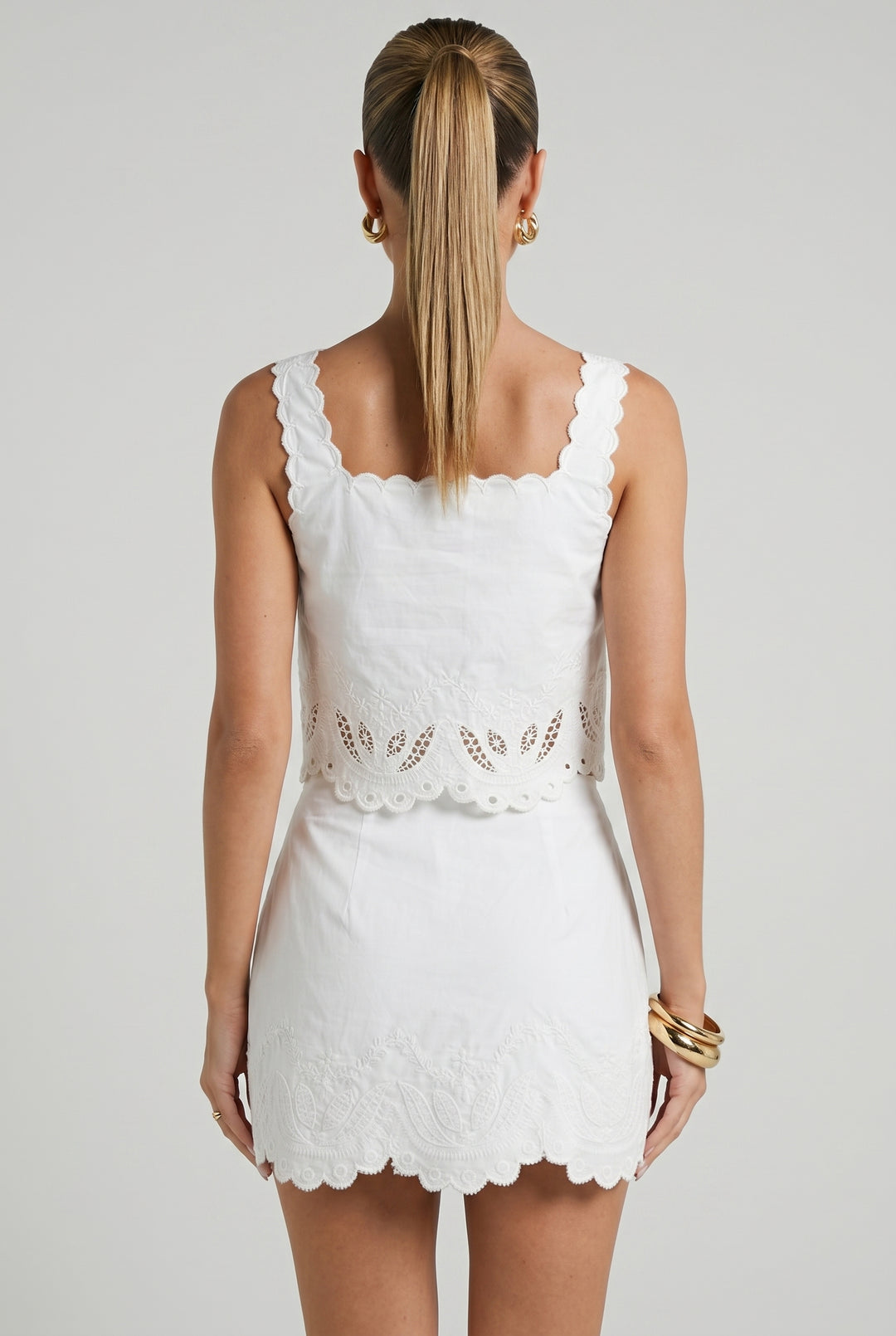 Evren Embroidered Scallop Top