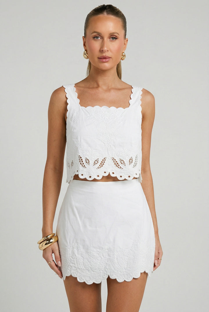 Evren Embroidered Scallop Mini Skirt