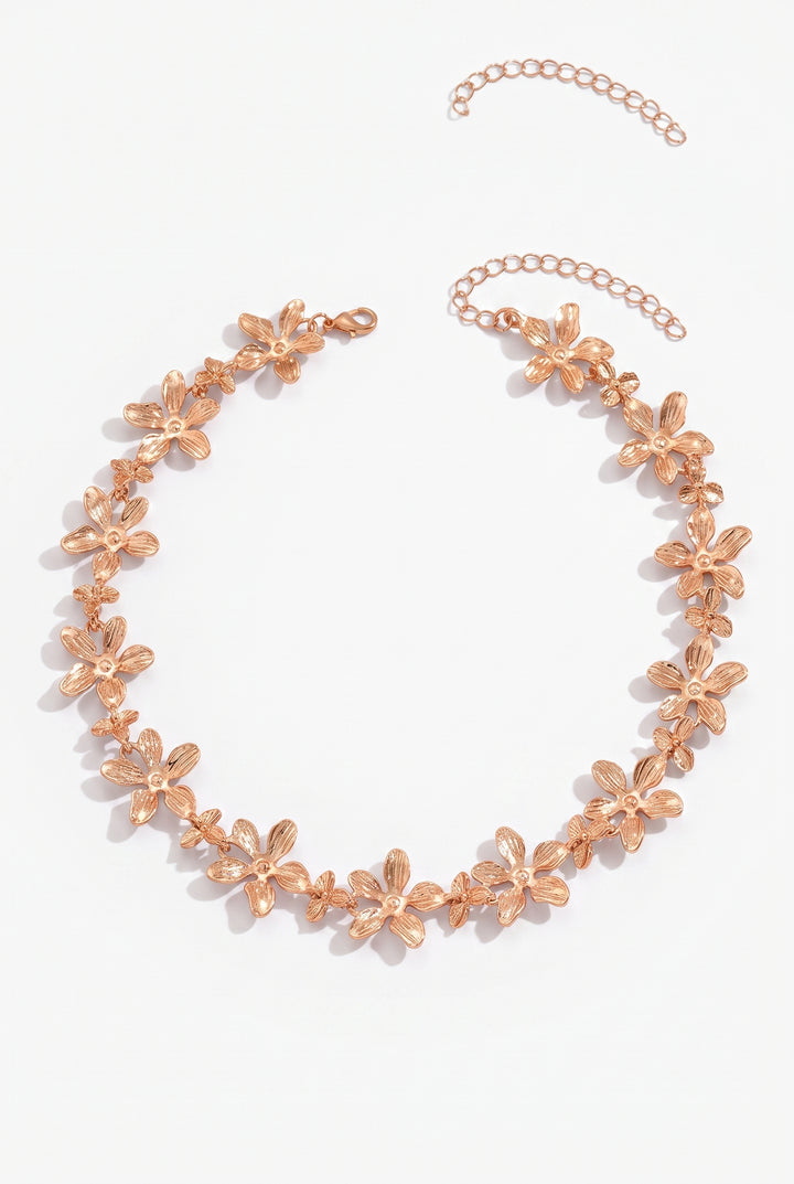 Golden Form Choker Necklace