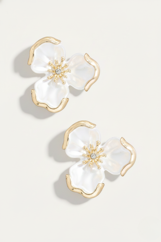 Gold Trim Flower Stud Earrings