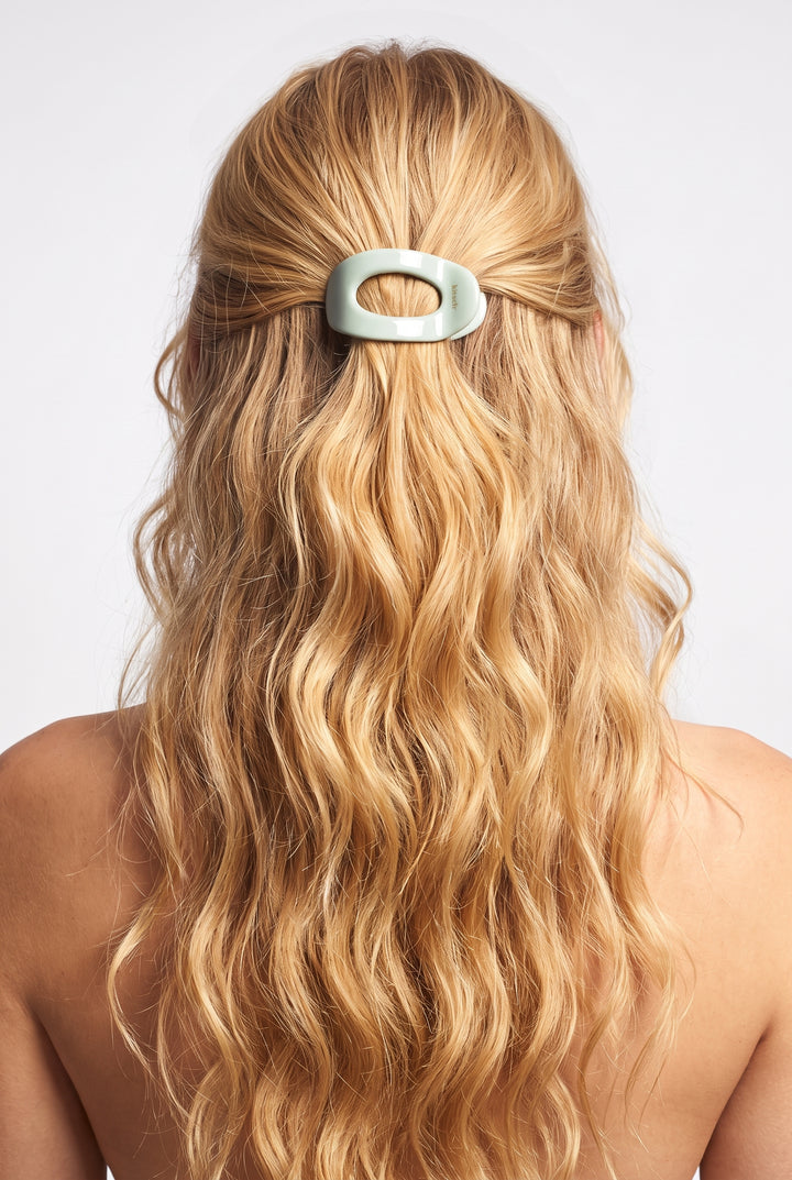 KITSCH Small Flat Cloud Clip