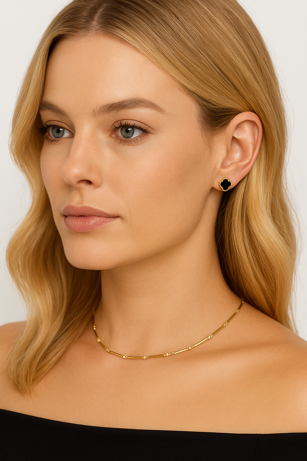 Mini Clover Stud Earrings