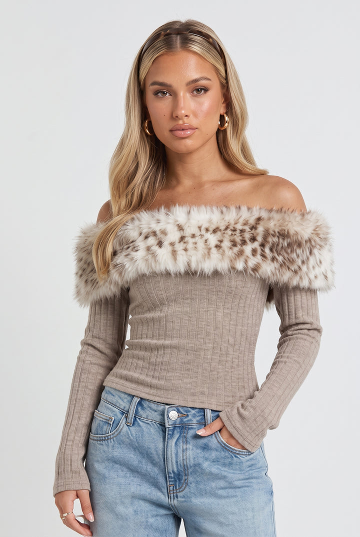 Megève Fur Trim Sweater