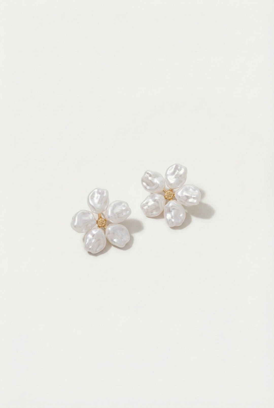 Pearl Garden Stud Earrings