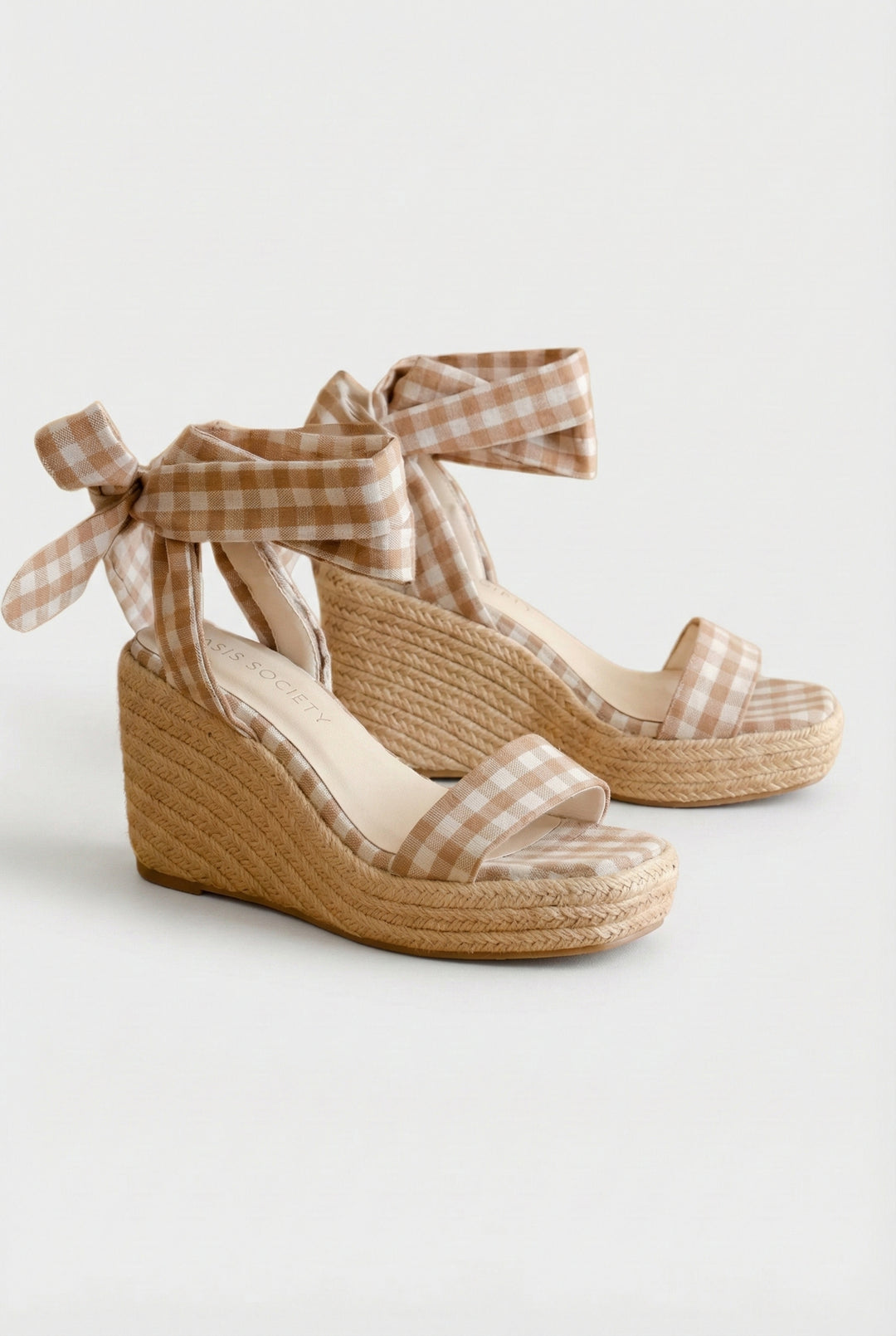 Café Terrace Wrap Wedges