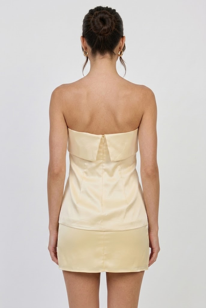 Seen in Capri Strapless Top