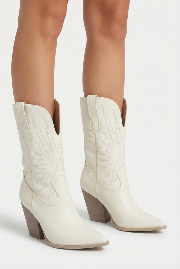 Emersyn Starburst White Western Boots