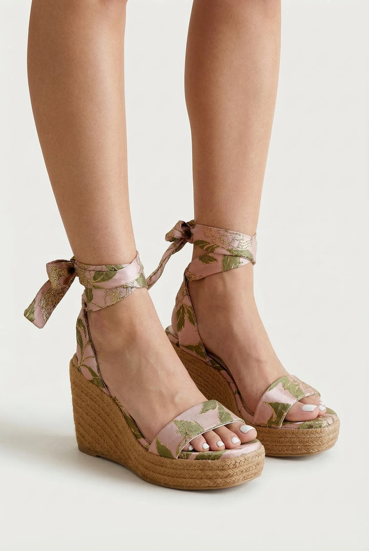 Rose Garden Wrap Wedges