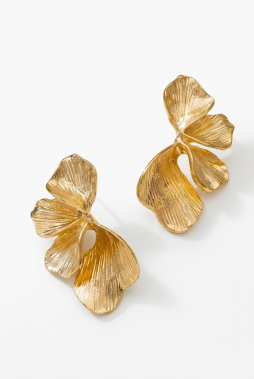 Sculpted Golden Glow Earrings