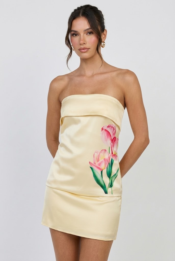Seen in Capri Strapless Top